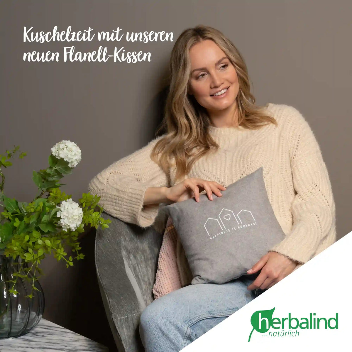 Zirbenkissen, happiness is homemade, Flanell hellgrau, Zirbenholz, 30x30cm, 5665_8